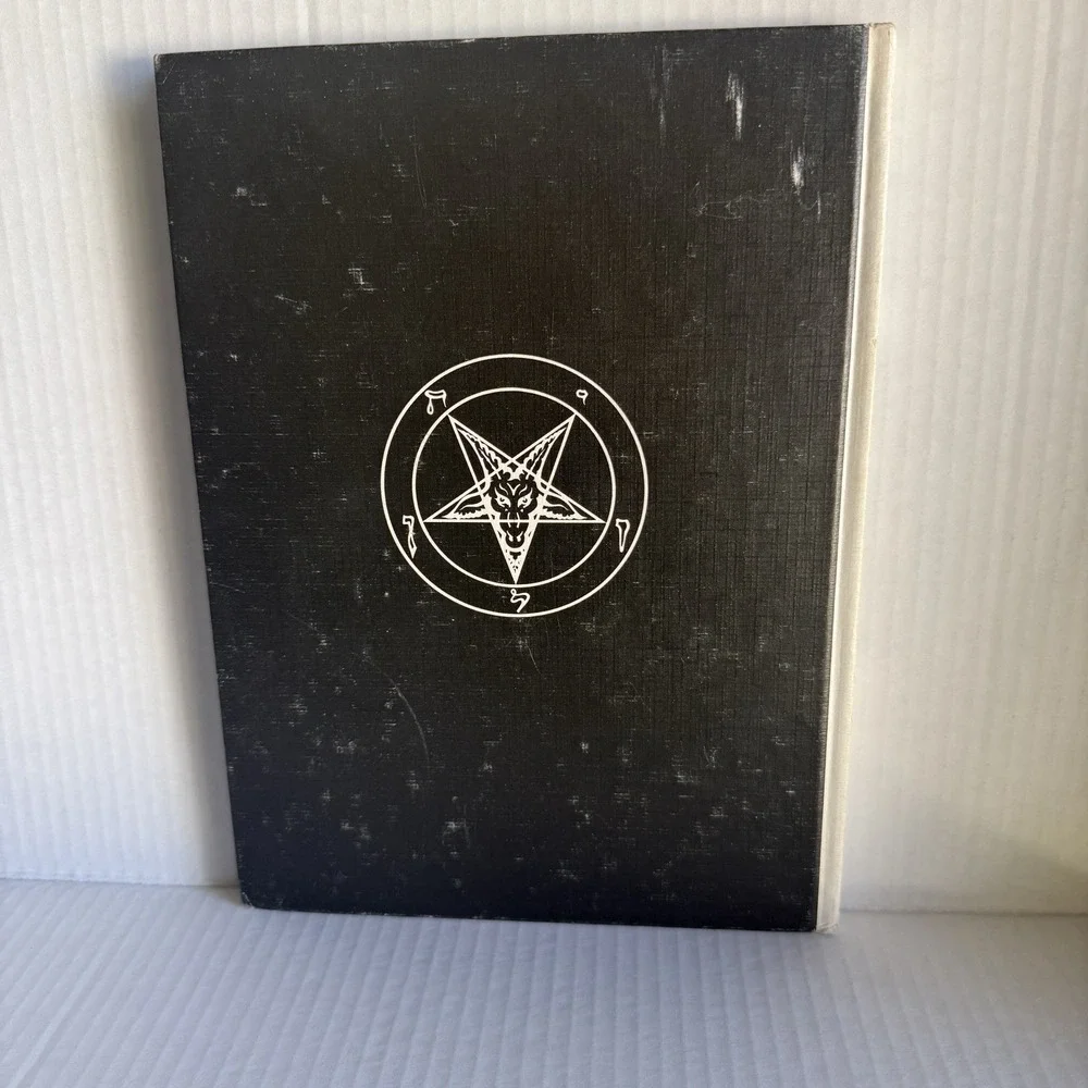 Vintage 1976 The Supernatural Series Witches & Witchcraft Hardcover‎ Book